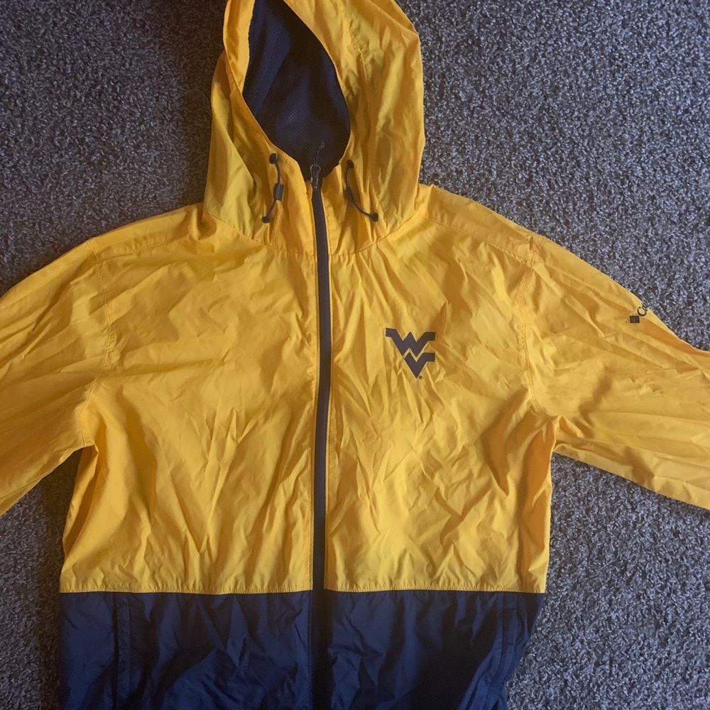 Lightweight Columbia windbreaker